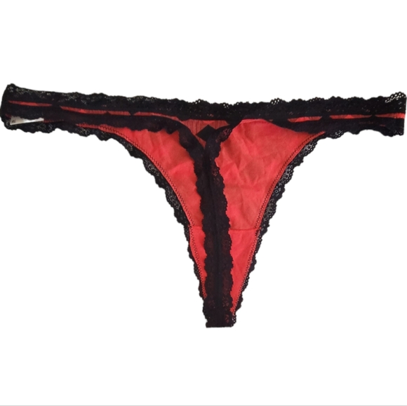 Jenni Intimates Lace Trim Panties Red and Black Buffalo Check Plaid Thong, XXL - Picture 9 of 10